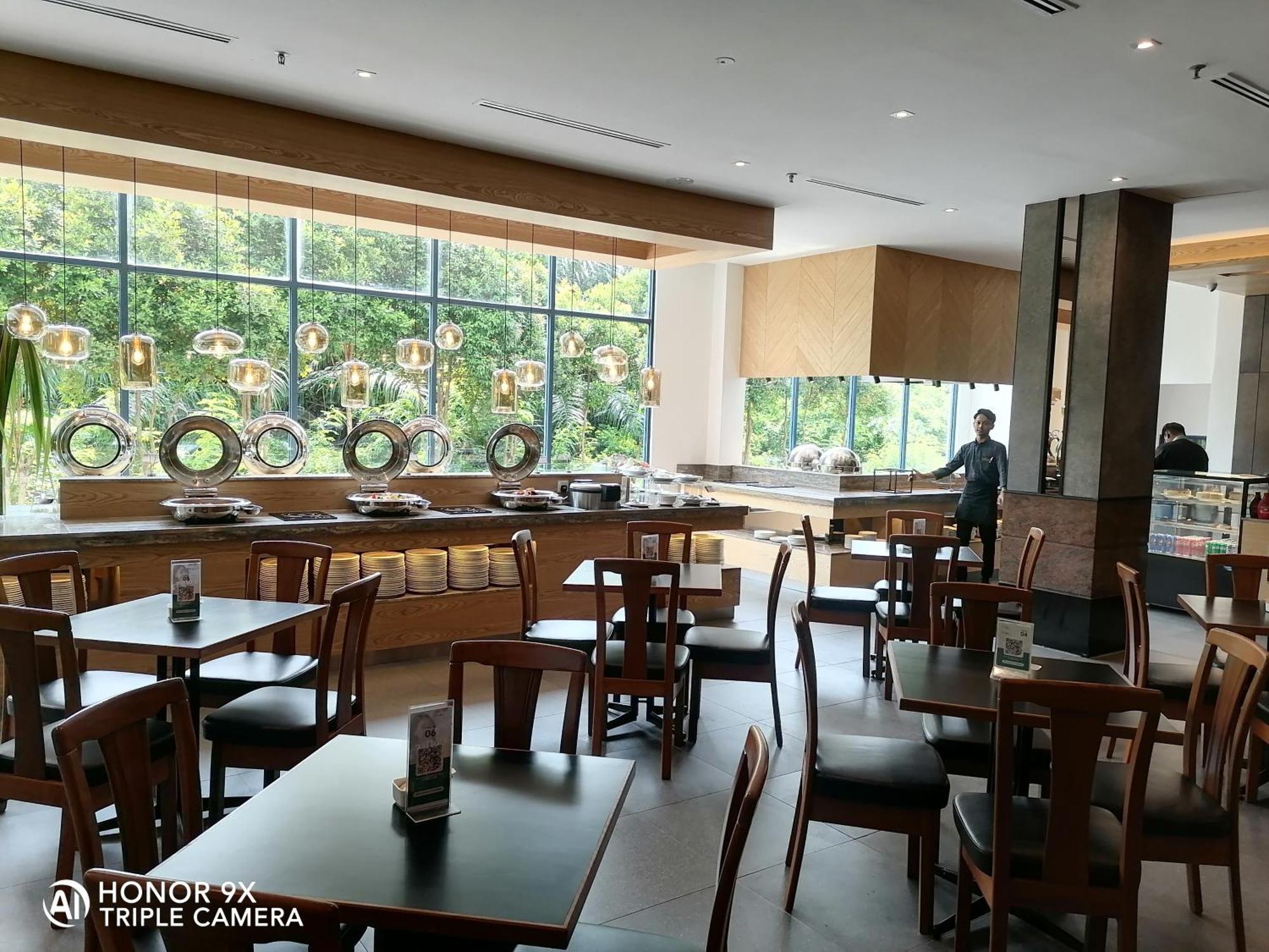Crystal Crown Hotel Harbour View, Port Klang Exterior photo